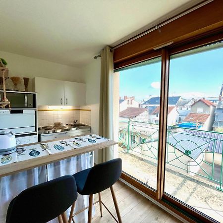 Salm, Coquet Studio Avec Balcon วิสเทรอัม ภายนอก รูปภาพ