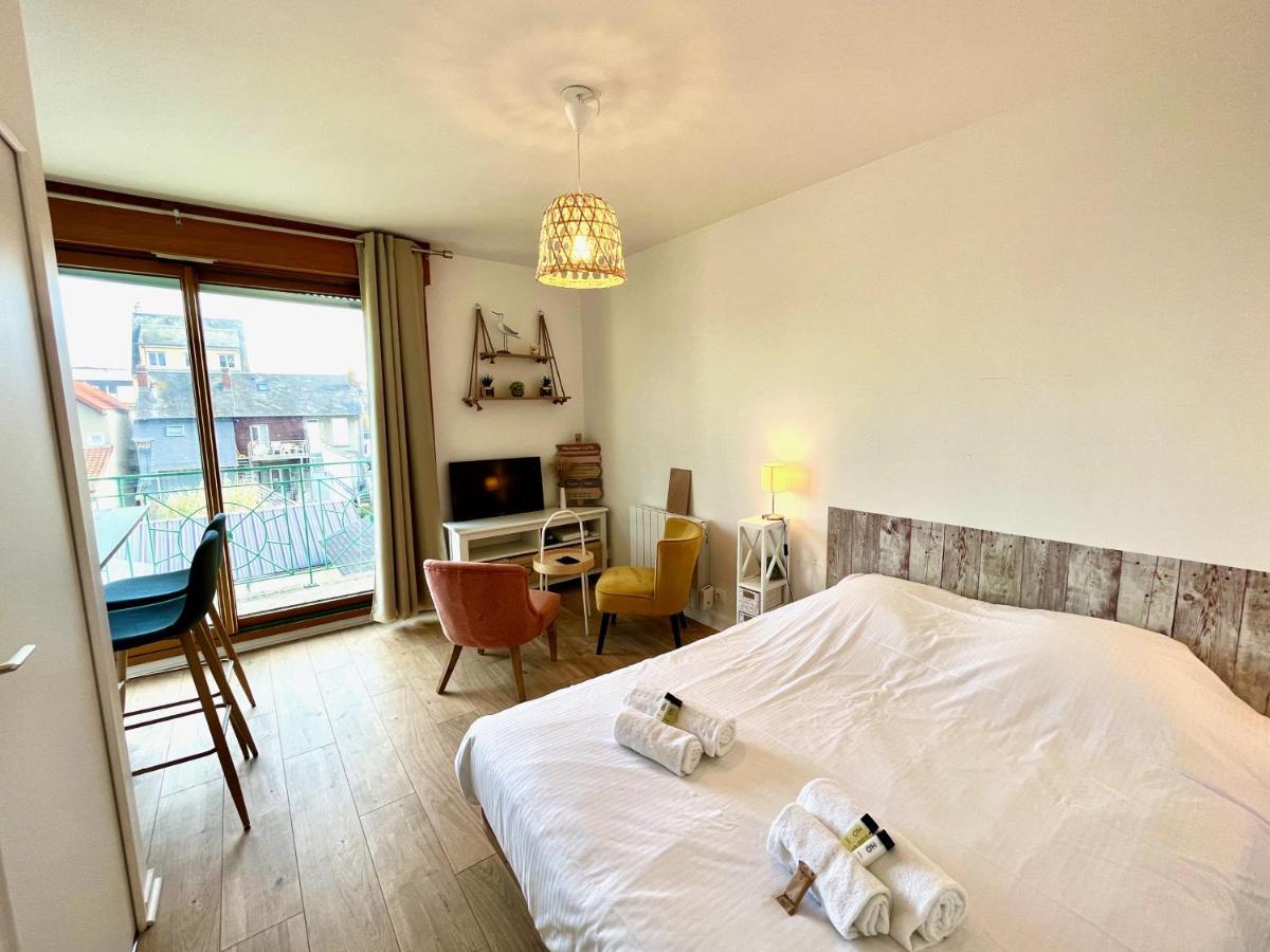 Salm, Coquet Studio Avec Balcon วิสเทรอัม ภายนอก รูปภาพ