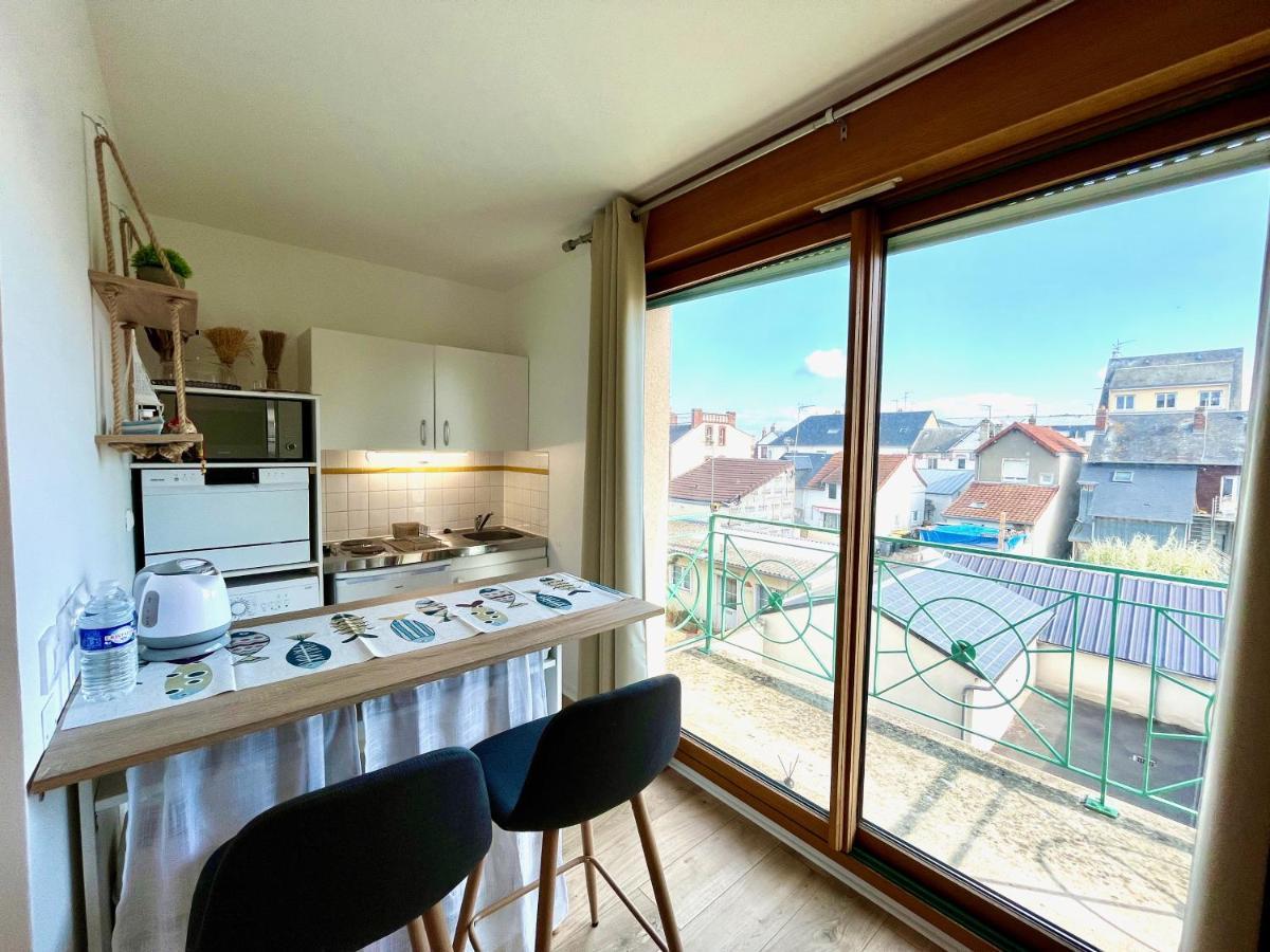 Salm, Coquet Studio Avec Balcon วิสเทรอัม ภายนอก รูปภาพ
